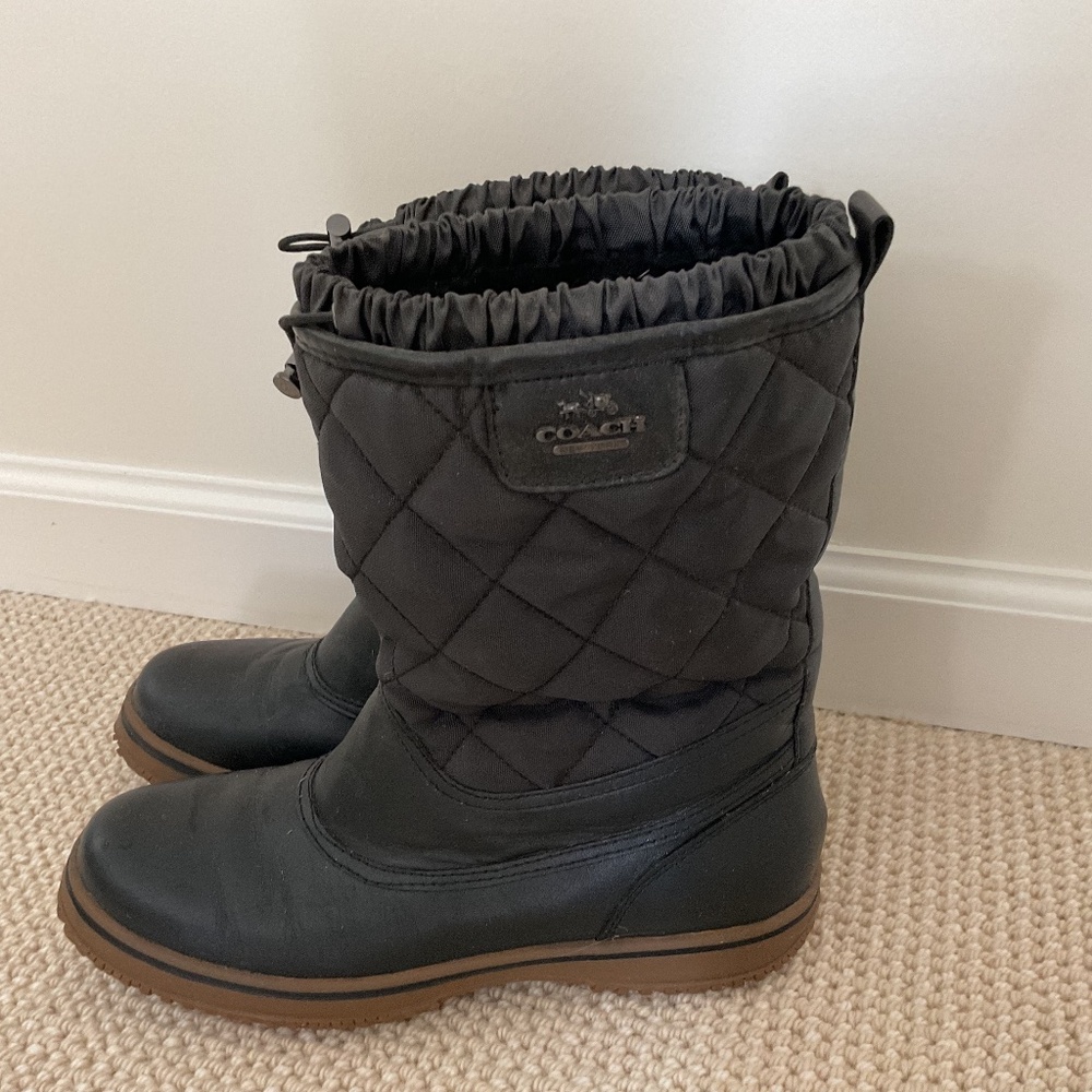 Coach boots